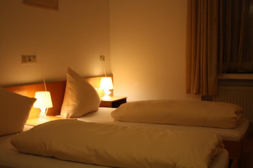 Hotel Funk Bietigheim-Bissingen Pokoj fotografie